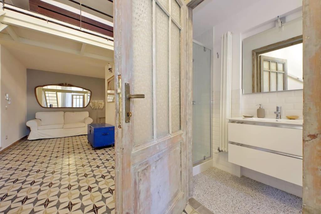 Appartamento Bright Flat With Wonderful Views In The Centre